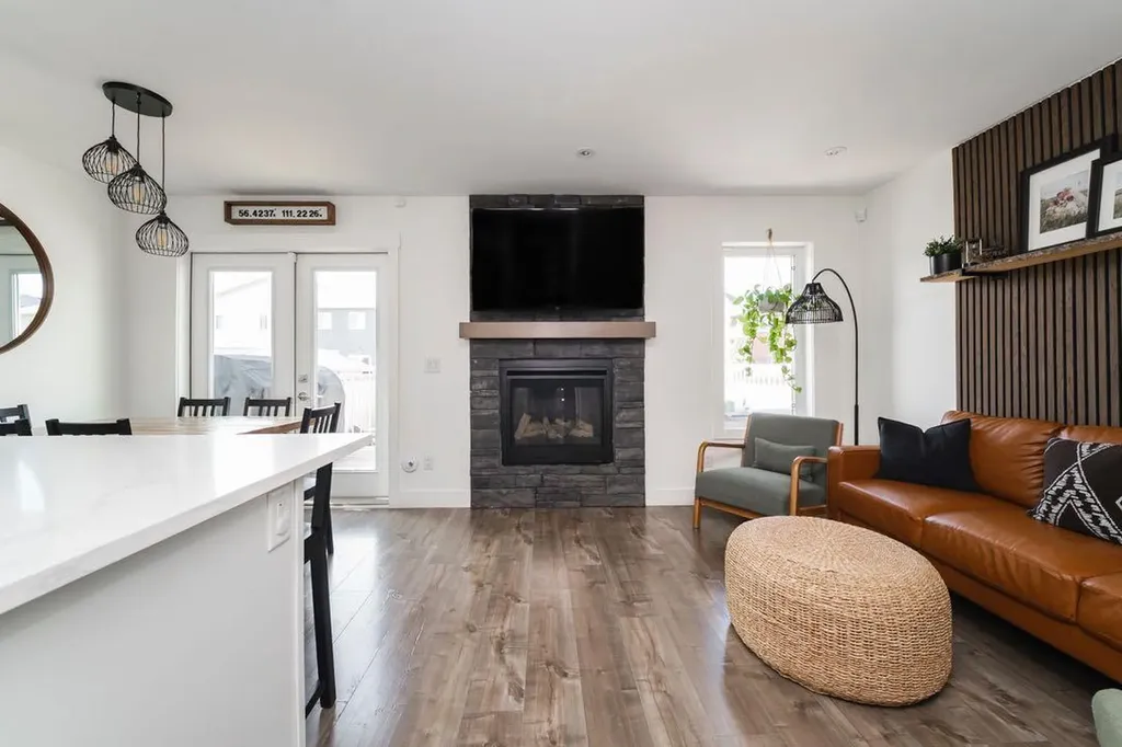 113 Airmont Court Fort Mcmurray AB T9J 1G1