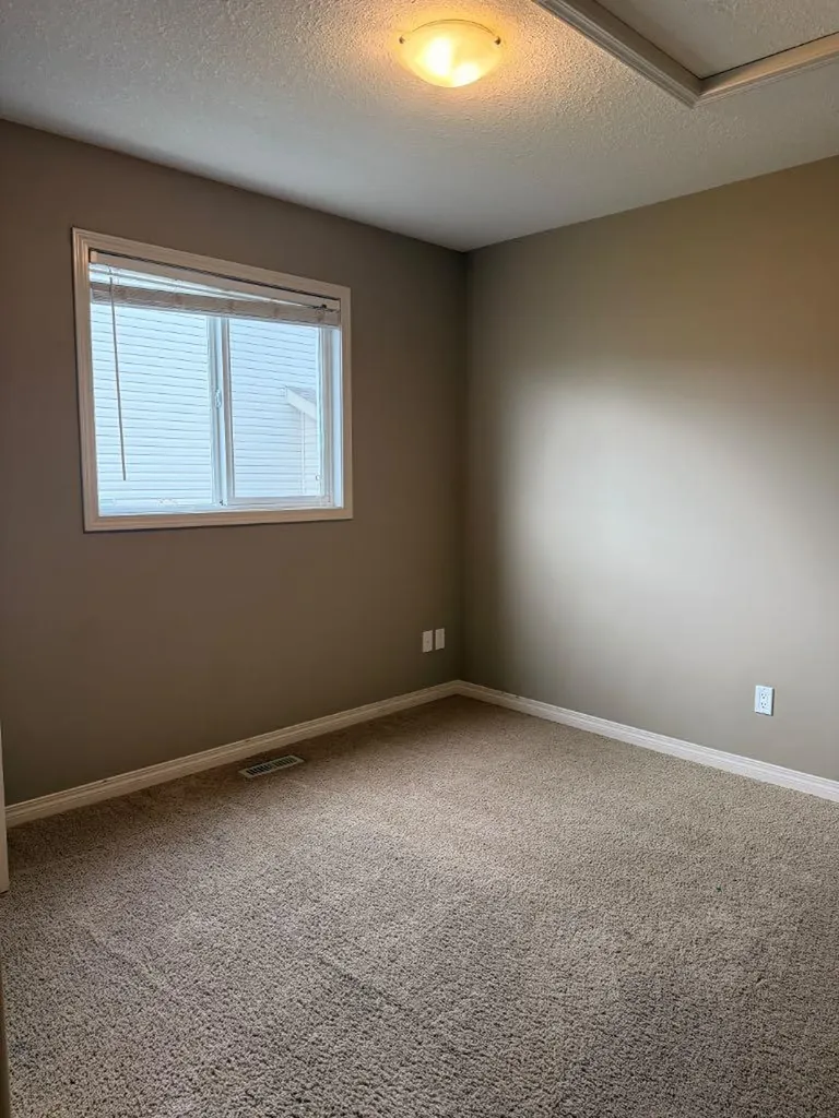 9106 Willow Drive Grande Prairie AB T8W0G8