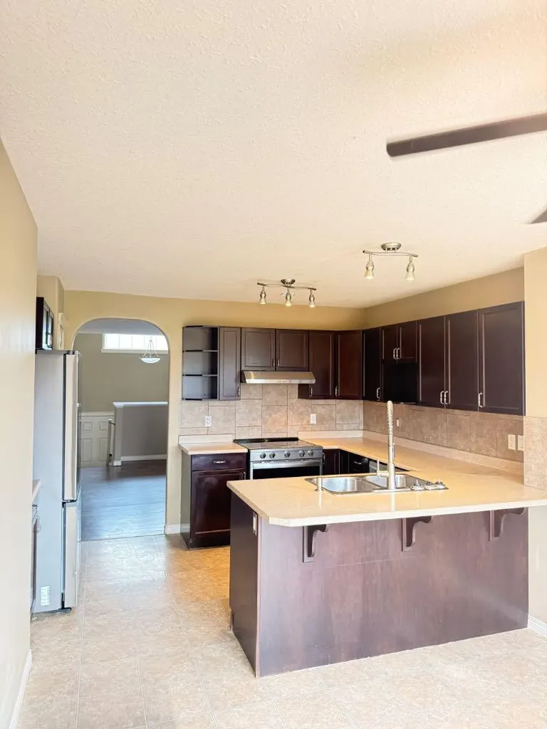 9106 Willow Drive Grande Prairie AB T8W0G8