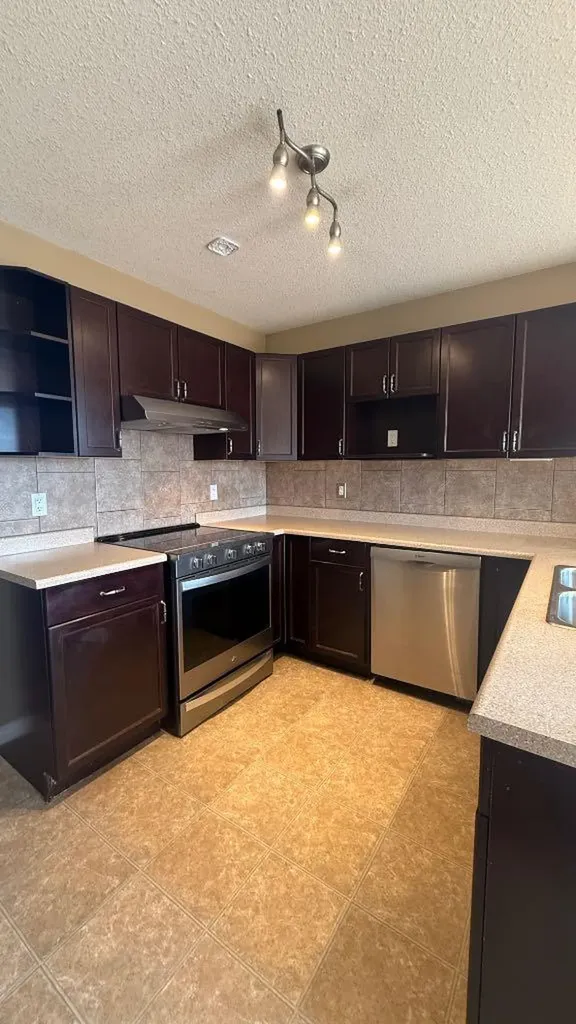 9106 Willow Drive Grande Prairie AB T8W0G8