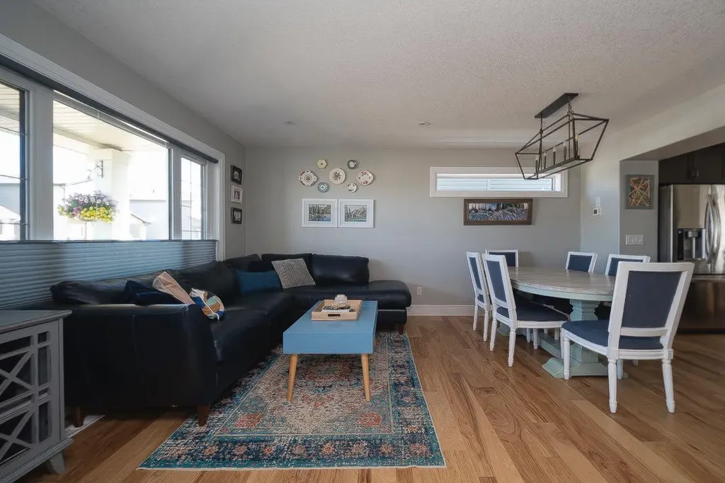 121 Roy Lane Fort Mcmurray AB T9J 1L9