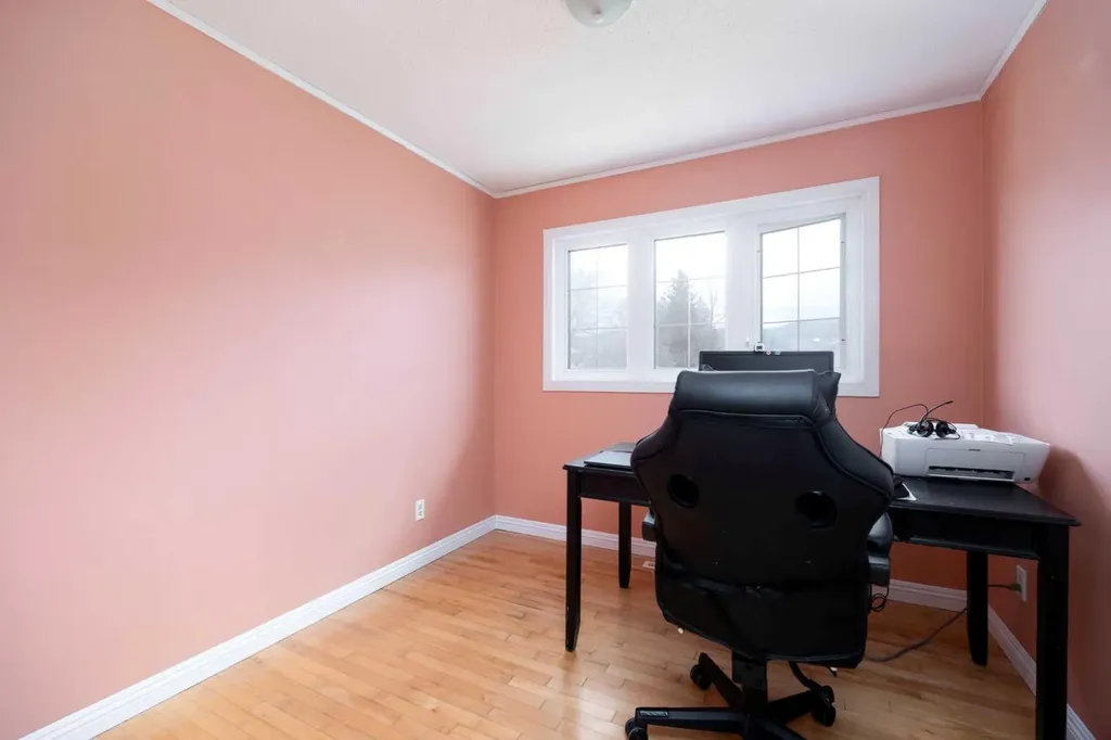 34 Biggs Avenue Fort Mcmurray AB T9H 1M1