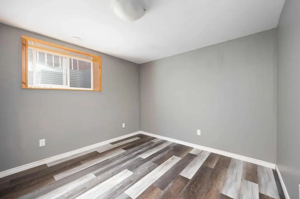 34 Biggs Avenue Fort Mcmurray AB T9H 1M1