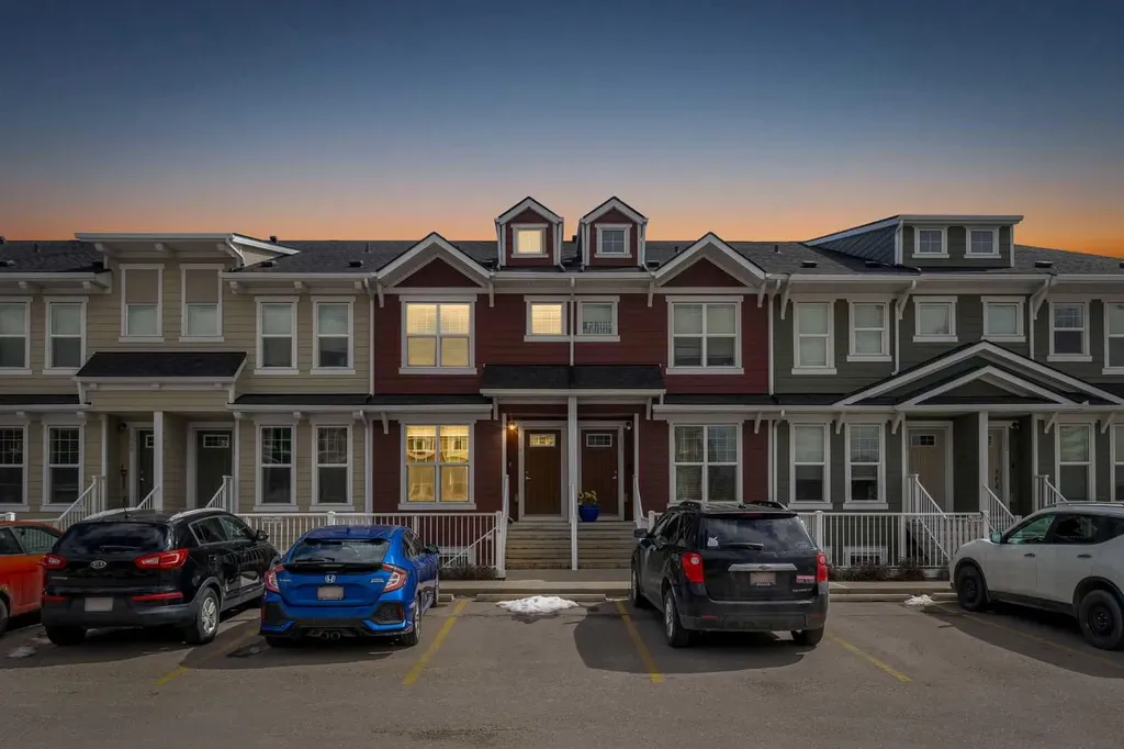 616 Cranford Mews SE Calgary AB T3M 2P1