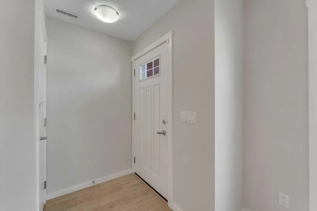 616 Cranford Mews SE Calgary AB T3M 2P1