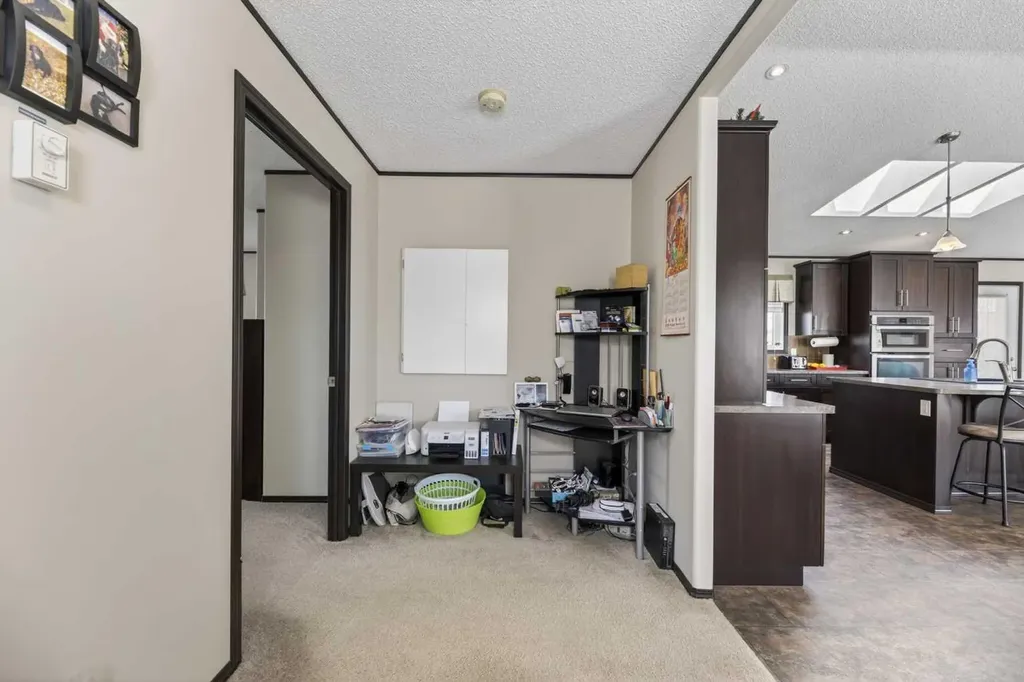 33006 Range Road 290 Rural Mountain View County AB T4H4A1