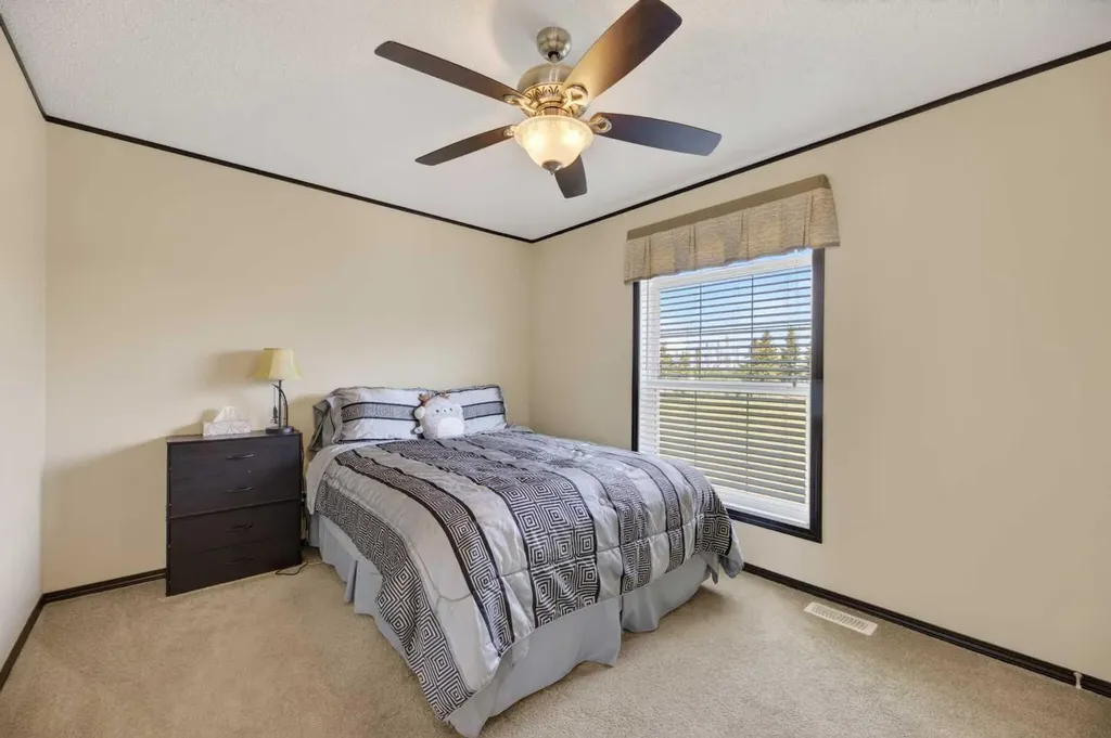 33006 Range Road 290 Rural Mountain View County AB T4H4A1
