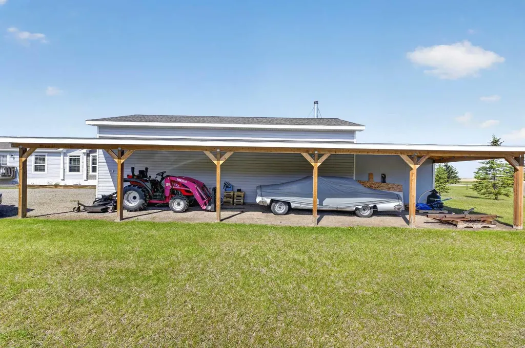 33006 Range Road 290 Rural Mountain View County AB T4H4A1