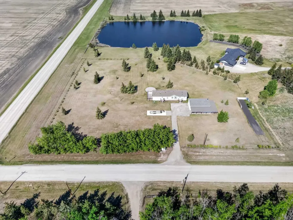33006 Range Road 290 Rural Mountain View County AB T4H4A1
