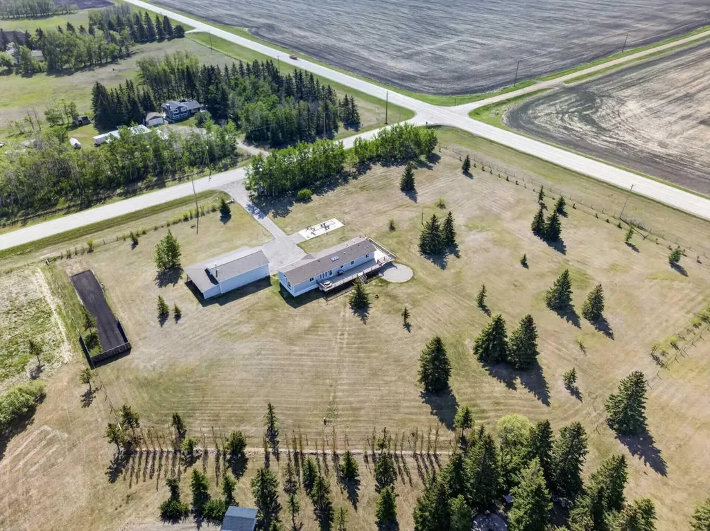 33006 Range Road 290 Rural Mountain View County AB T4H4A1