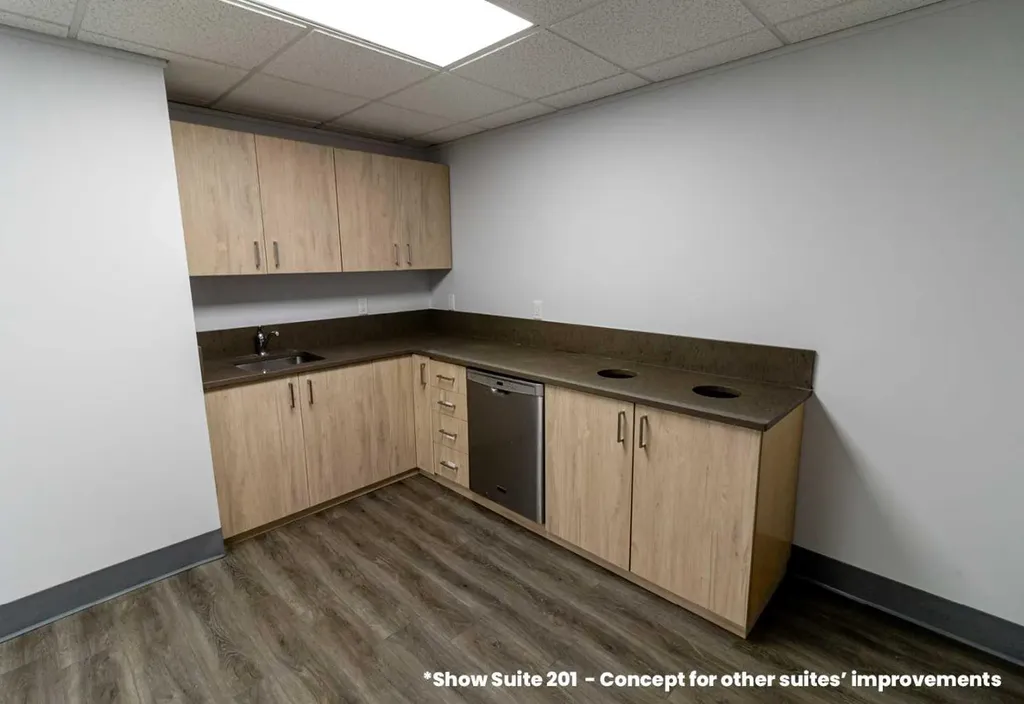 2411 4 Street NW Calgary AB T2M 2Z8