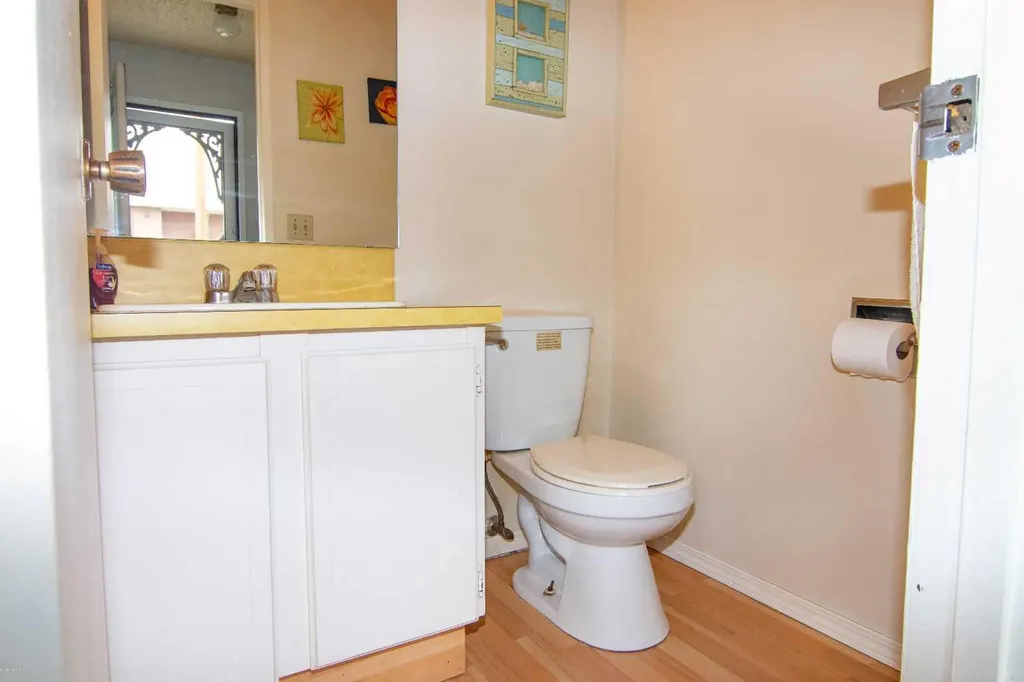 5502 Temple Road NE Calgary AB T1Y 3B2