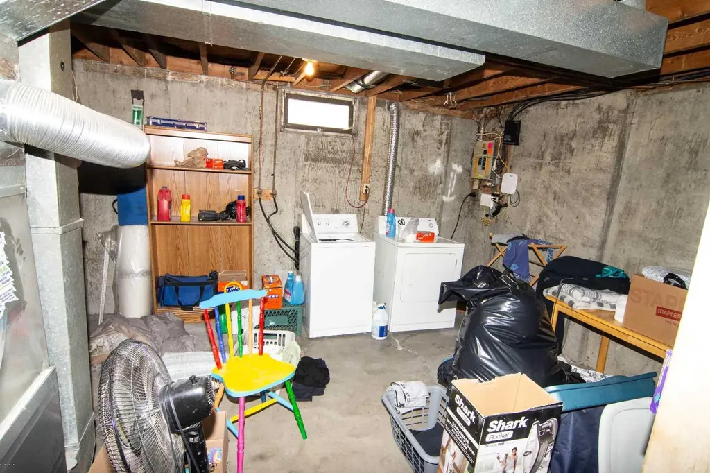 5502 Temple Road NE Calgary AB T1Y 3B2
