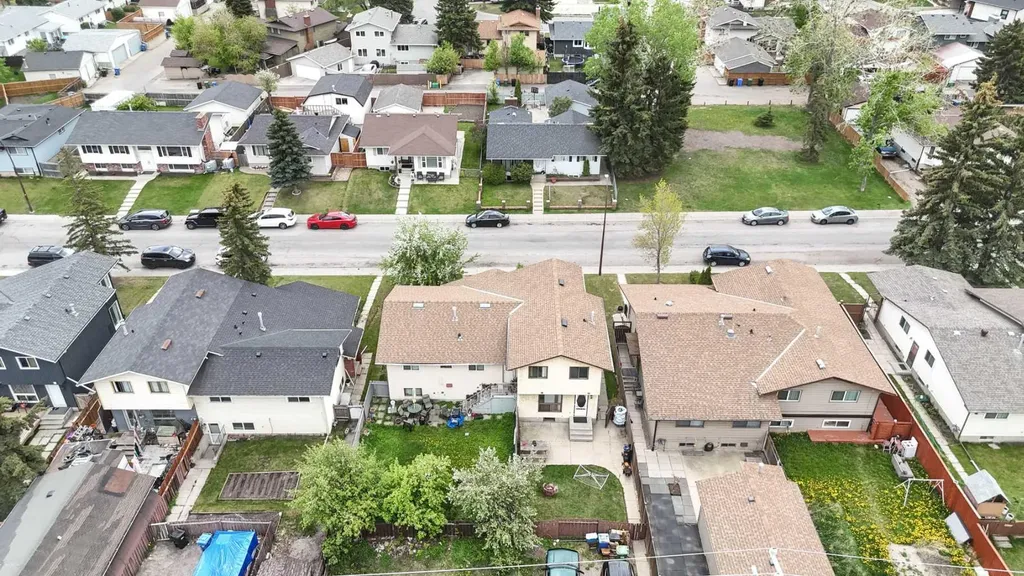 5502 Temple Road NE Calgary AB T1Y 3B2