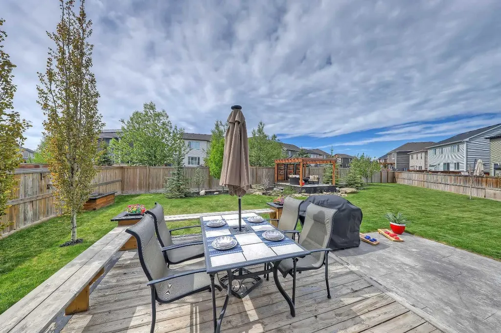 1 Osborne Common SW Airdrie AB T4B 5E3