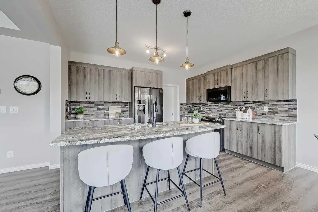 1 Osborne Common SW Airdrie AB T4B 5E3