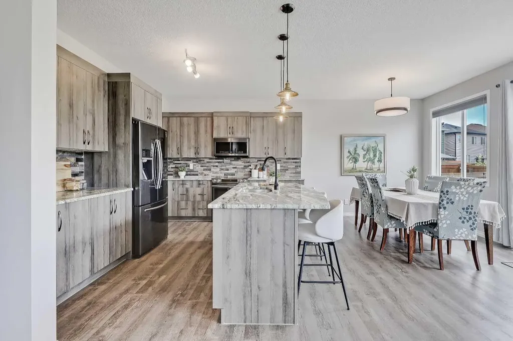 1 Osborne Common SW Airdrie AB T4B 5E3