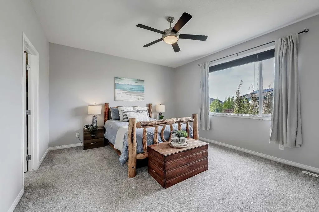 1 Osborne Common SW Airdrie AB T4B 5E3