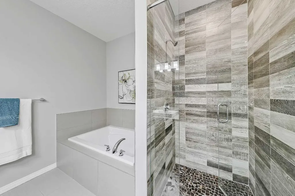 1 Osborne Common SW Airdrie AB T4B 5E3