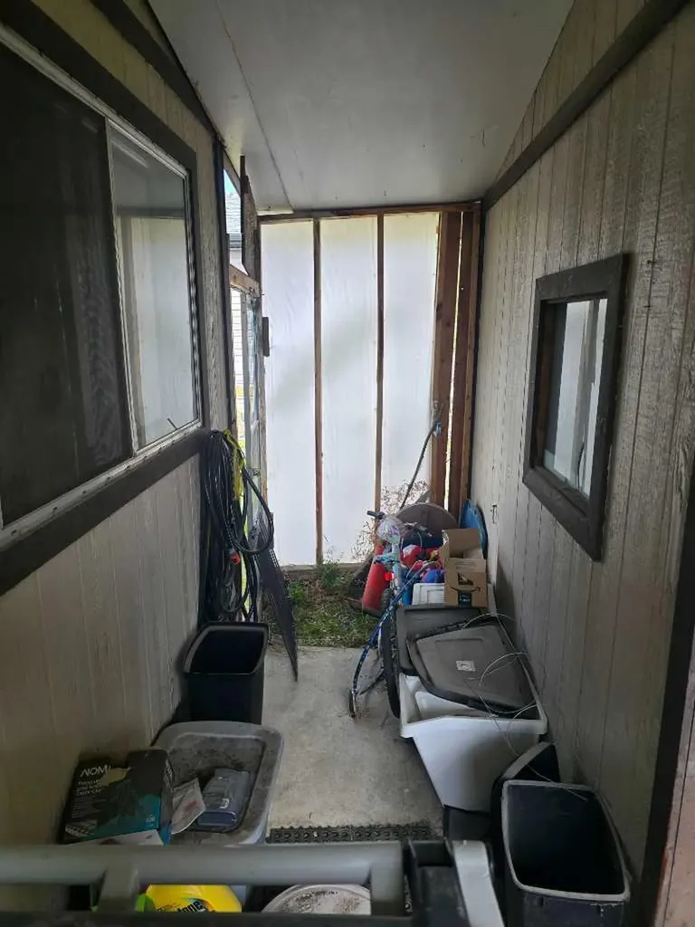 630 53rd Street Edson AB T7E1K4