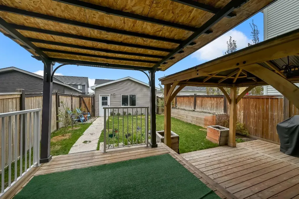 232 Vista Drive Crossfield AB T0M 0S0