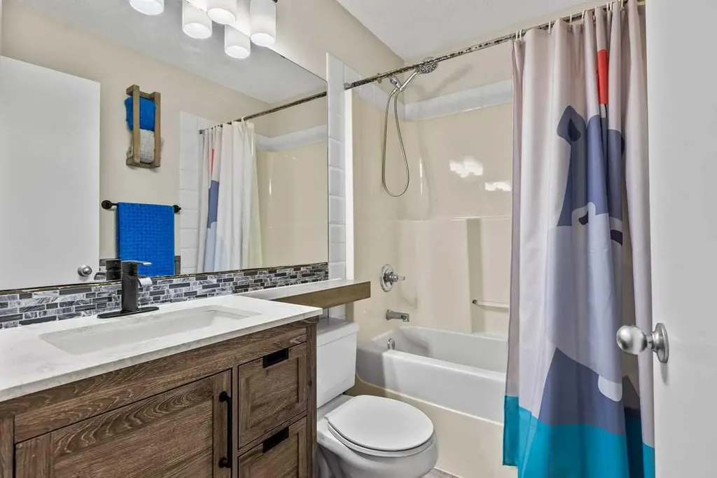 65 Prestwick Heights SE Calgary AB T2Z 4H8