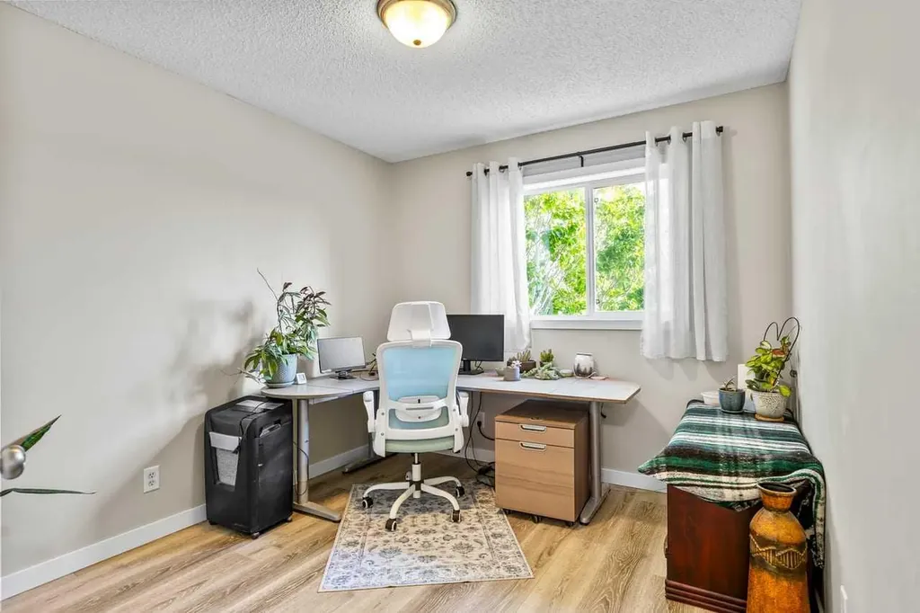 65 Prestwick Heights SE Calgary AB T2Z 4H8
