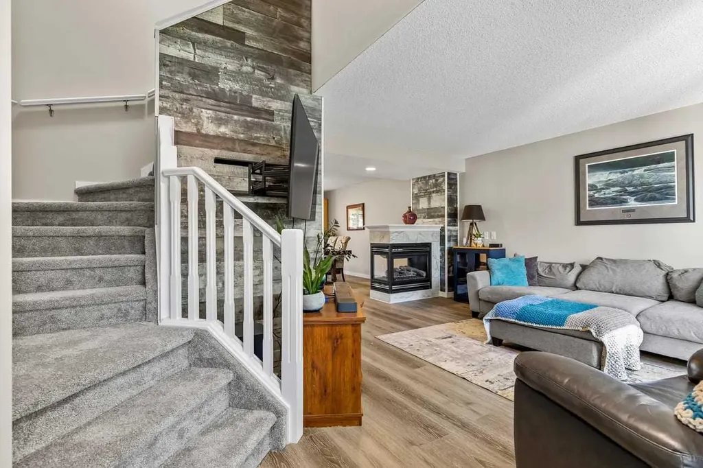 65 Prestwick Heights SE Calgary AB T2Z 4H8
