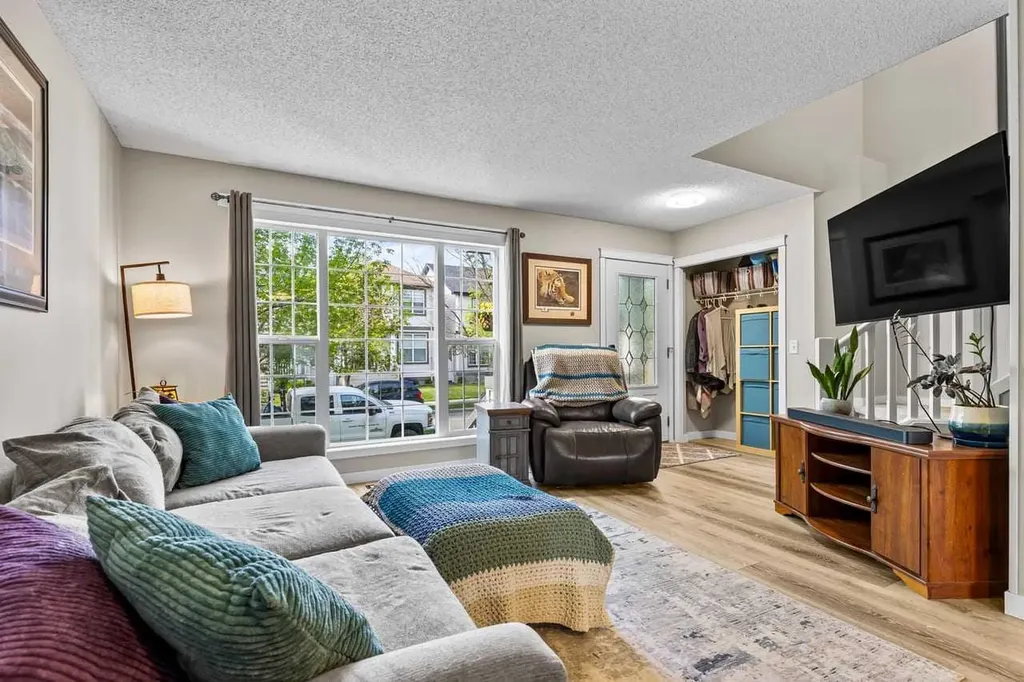 65 Prestwick Heights SE Calgary AB T2Z 4H8