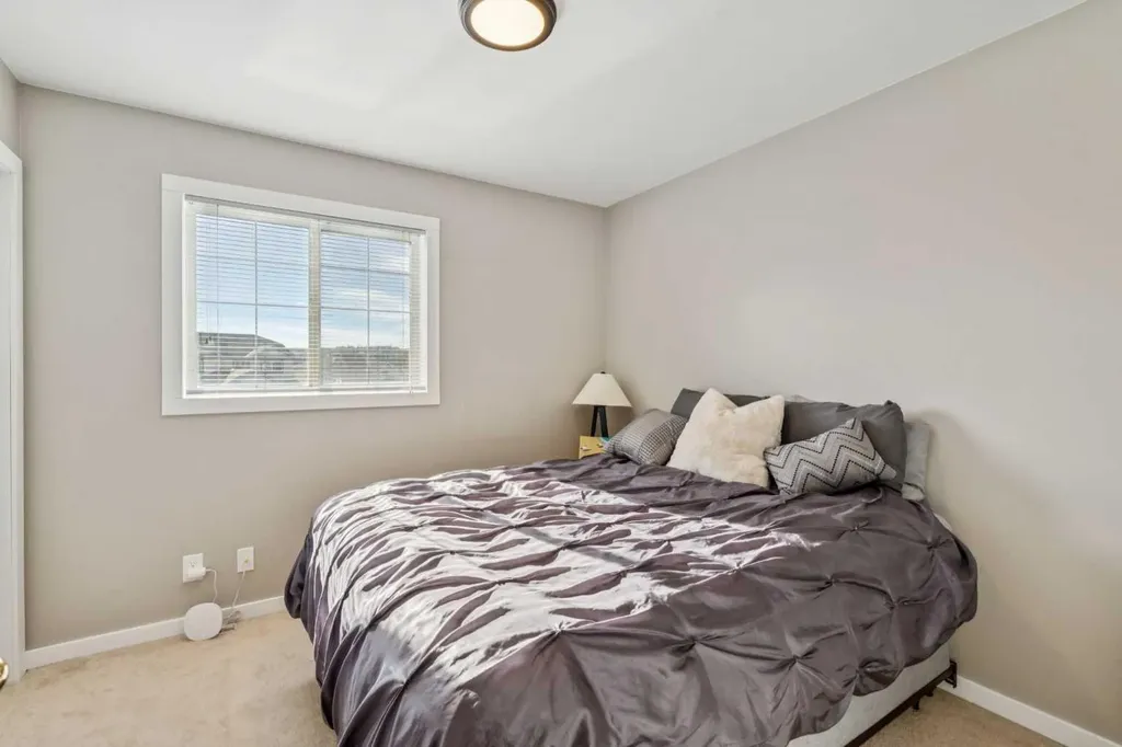 56 West Terrace Road Cochrane AB T4C 1S5