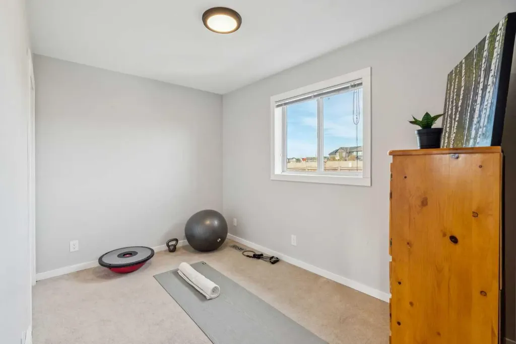 56 West Terrace Road Cochrane AB T4C 1S5
