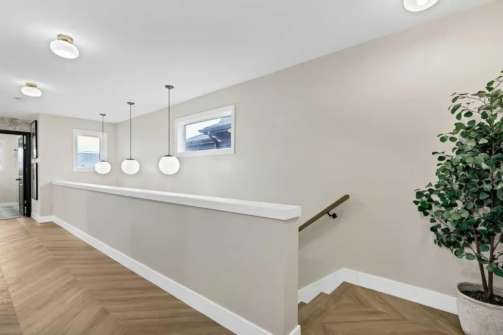 322 Creekstone Way SW Calgary AB T2X 4E3
