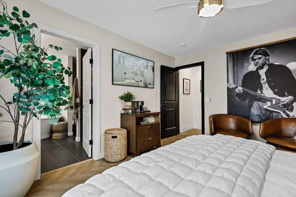 322 Creekstone Way SW Calgary AB T2X 4E3