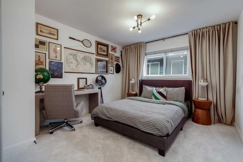 322 Creekstone Way SW Calgary AB T2X 4E3
