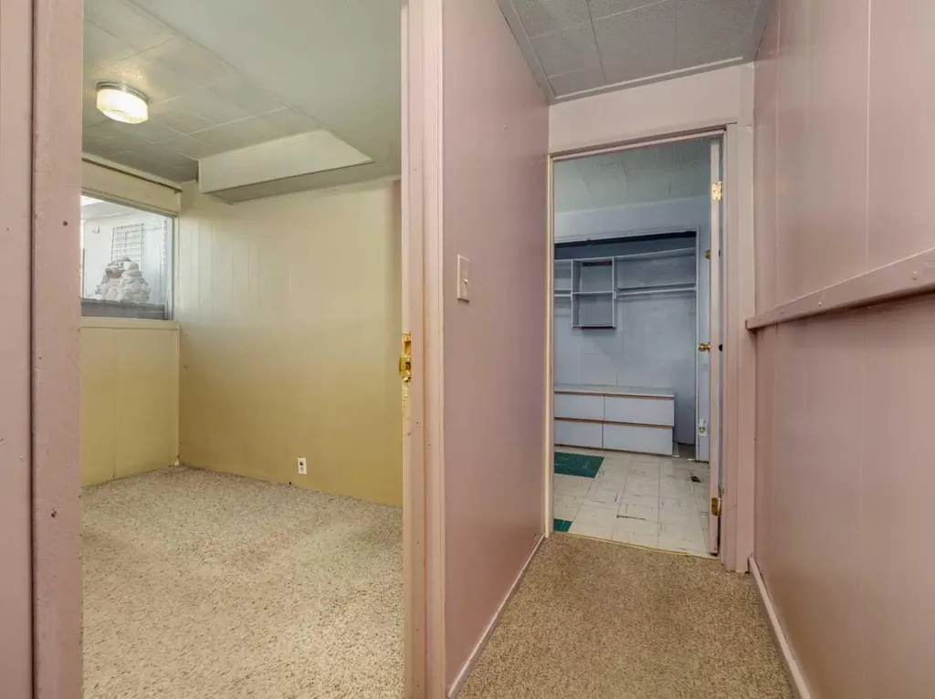 613 30 Street S Lethbridge AB T1J 3V2