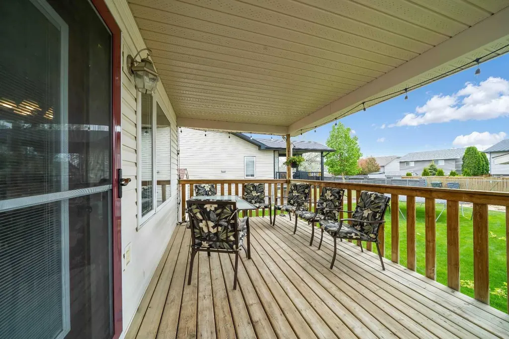 91 Hunt Crescent NE Medicine Hat AB T1C1Y4
