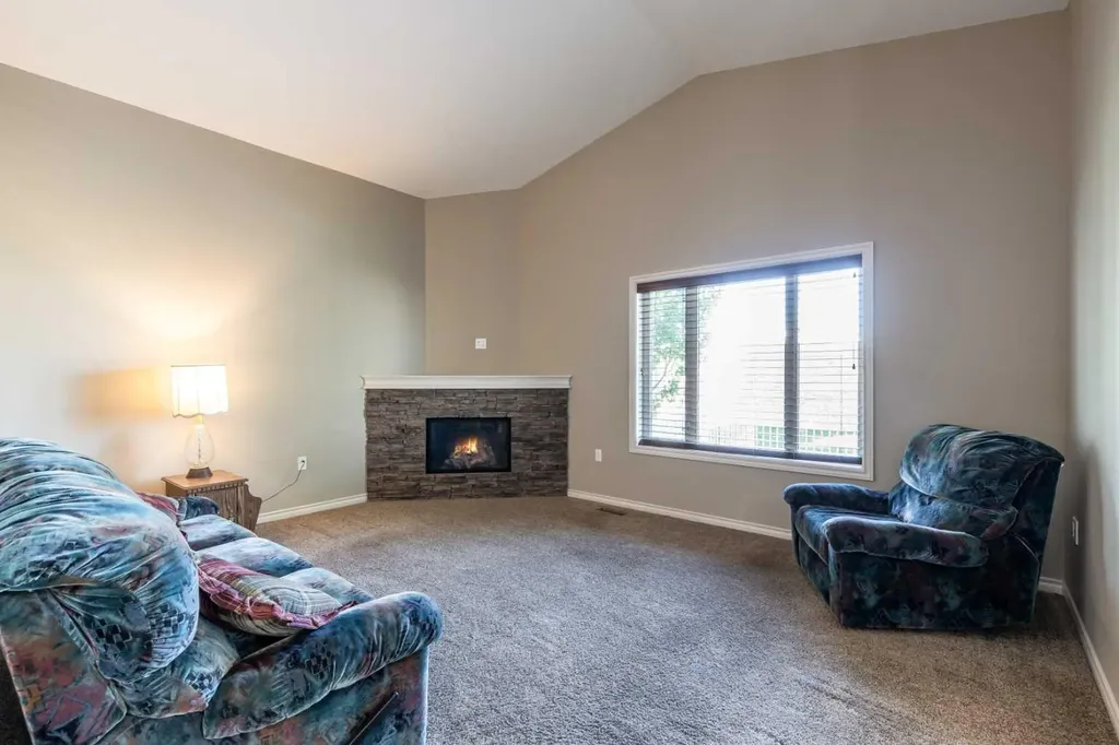 16 Wheatland Drive SE Medicine Hat AB T1B 0M7