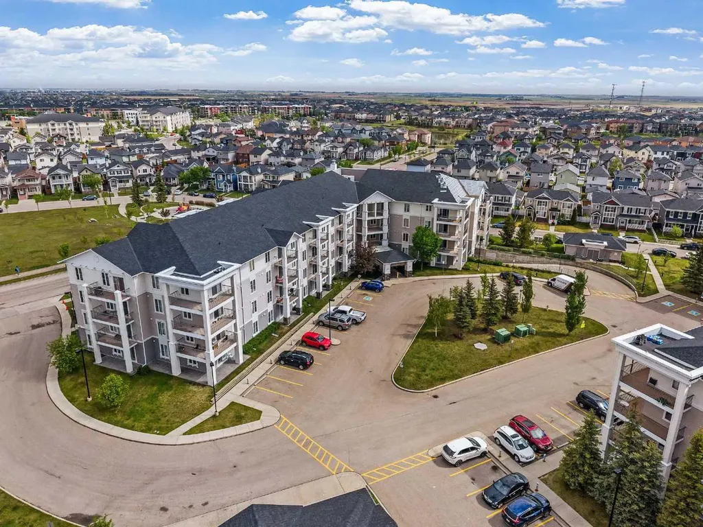 333 Taravista Drive NE Calgary AB T3J0H3
