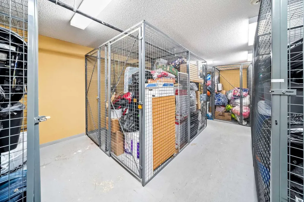 333 Taravista Drive NE Calgary AB T3J0H3