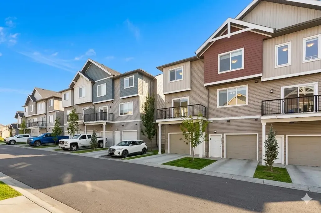 24 Rivercrest Drive Cochrane AB T4C 2C8