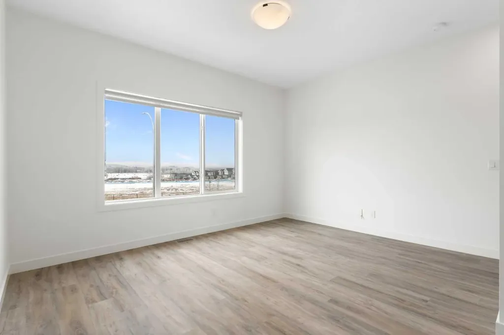 24 Rivercrest Drive Cochrane AB T4C 2C8