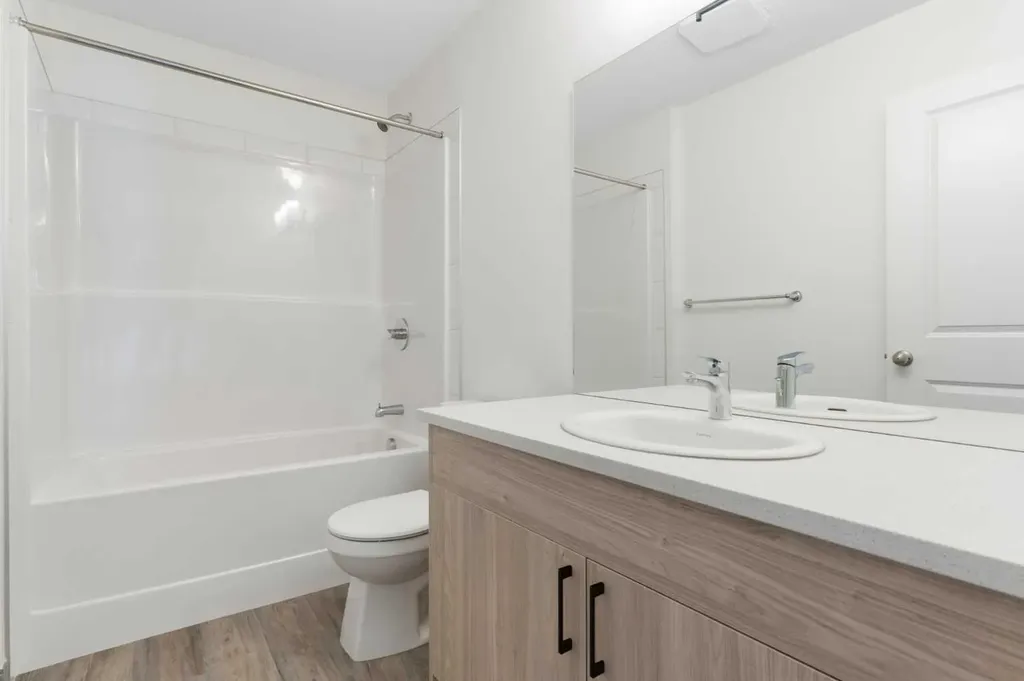 24 Rivercrest Drive Cochrane AB T4C 2C8