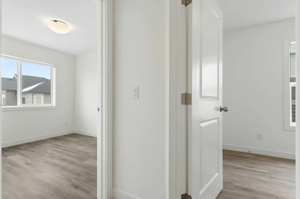 24 Rivercrest Drive Cochrane AB T4C 2C8