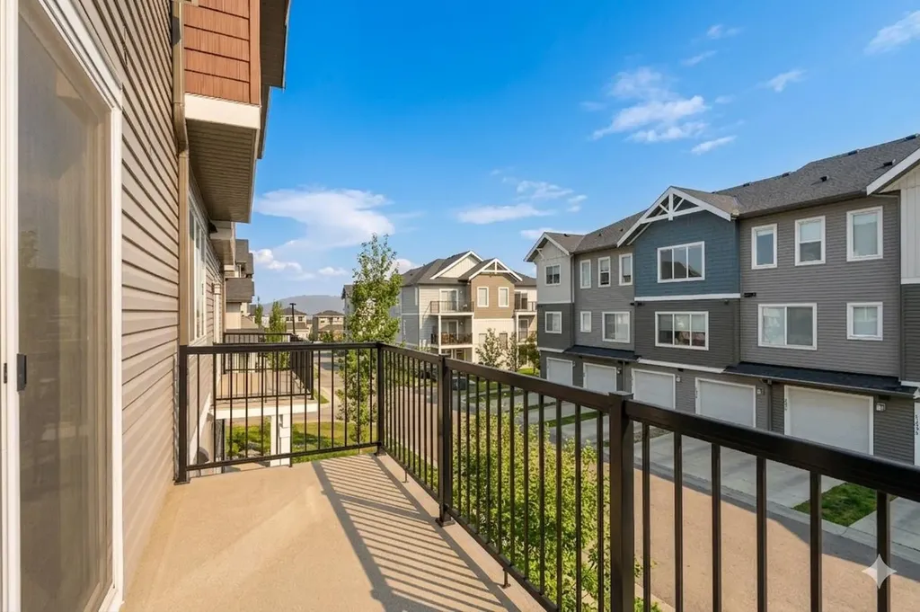 24 Rivercrest Drive Cochrane AB T4C 2C8
