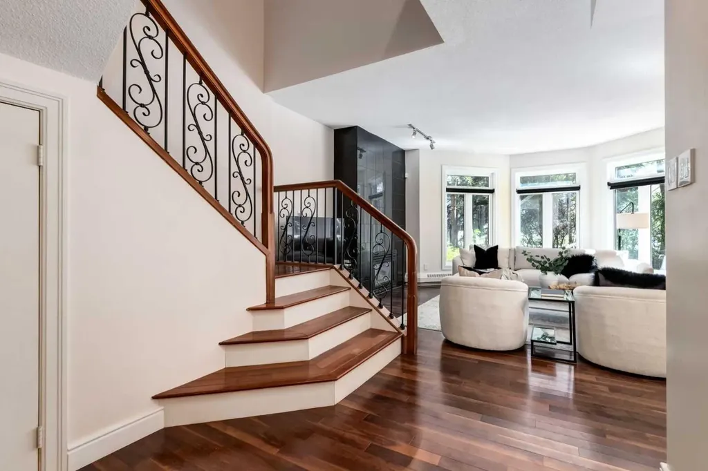 400 Eau Claire Avenue SW Calgary AB T2P 4X2