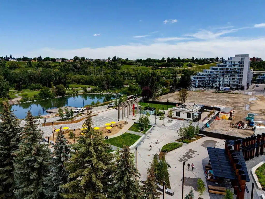 400 Eau Claire Avenue SW Calgary AB T2P 4X2
