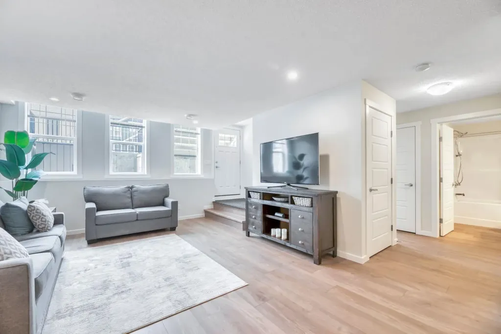 314 Cranbrook Square SE Calgary AB T3M 3E3