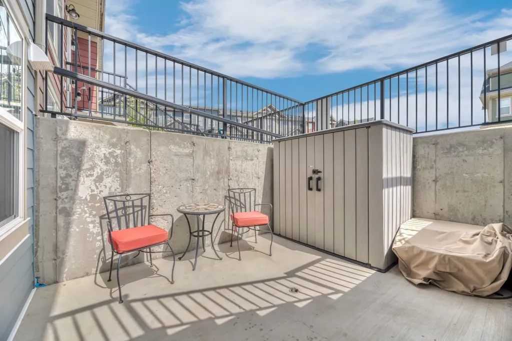 314 Cranbrook Square SE Calgary AB T3M 3E3