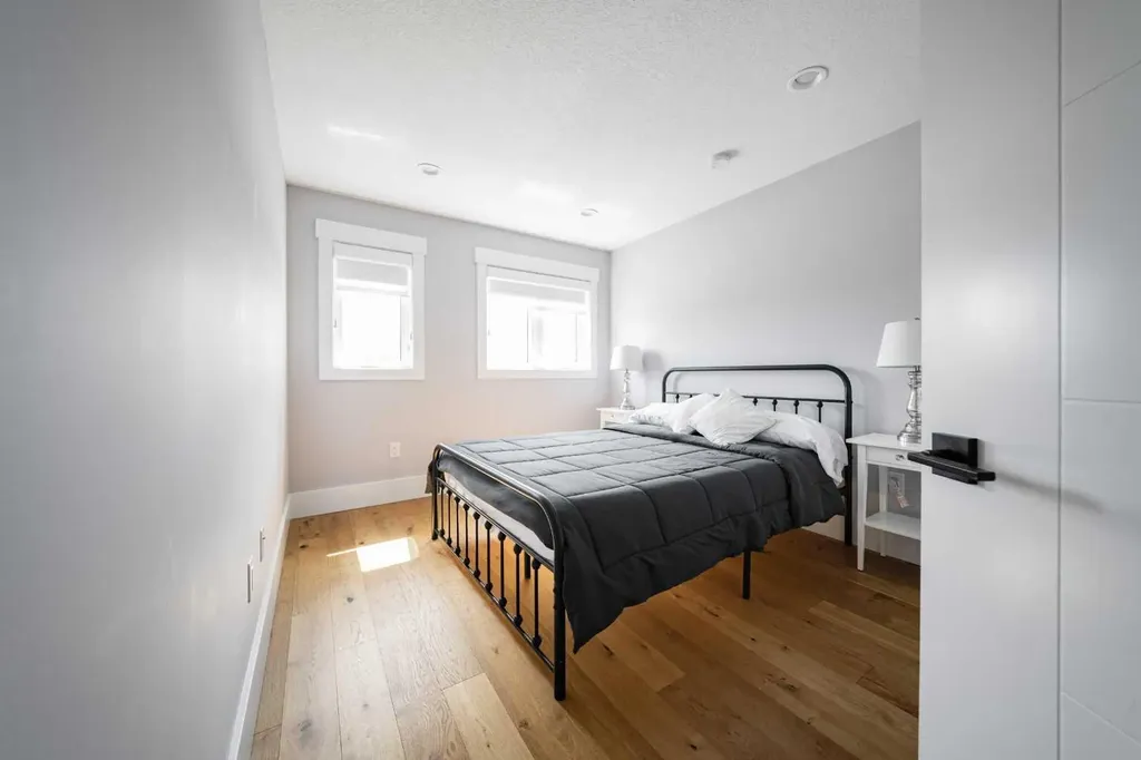 220 Warren Way Fort Mcmurray AB T9H 5H9