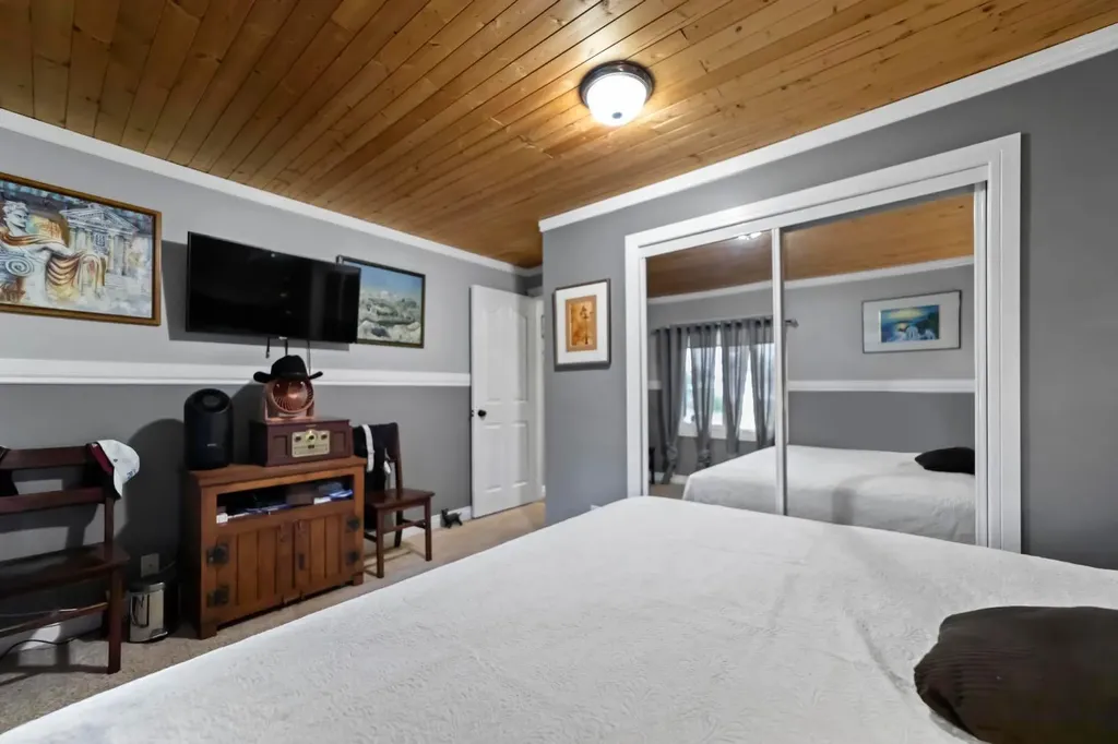1014 Main Street Ohaton AB T0B3P0